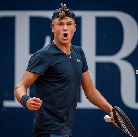 在国际足坛 在国际足坛